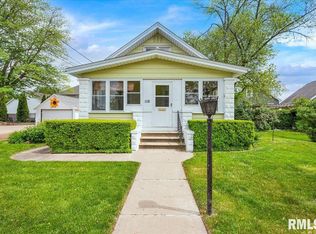 110 N 4th Ave, Morton, IL