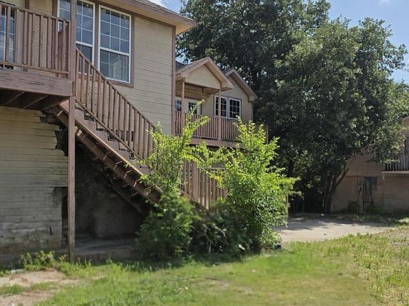 4th image of 3719 Private Road 3843