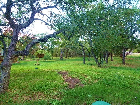 2nd image of 301 County Road 242