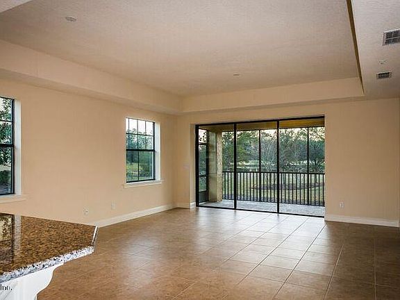 4th image of 104 Laterra Links Cir Unit 101