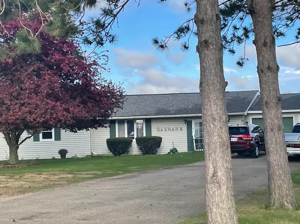 60095 Lester Ln, Colon, MI 49040