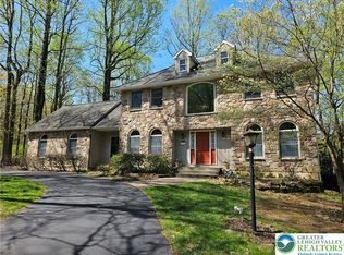 3122 Dogwood Ln, Allentown, PA 18103