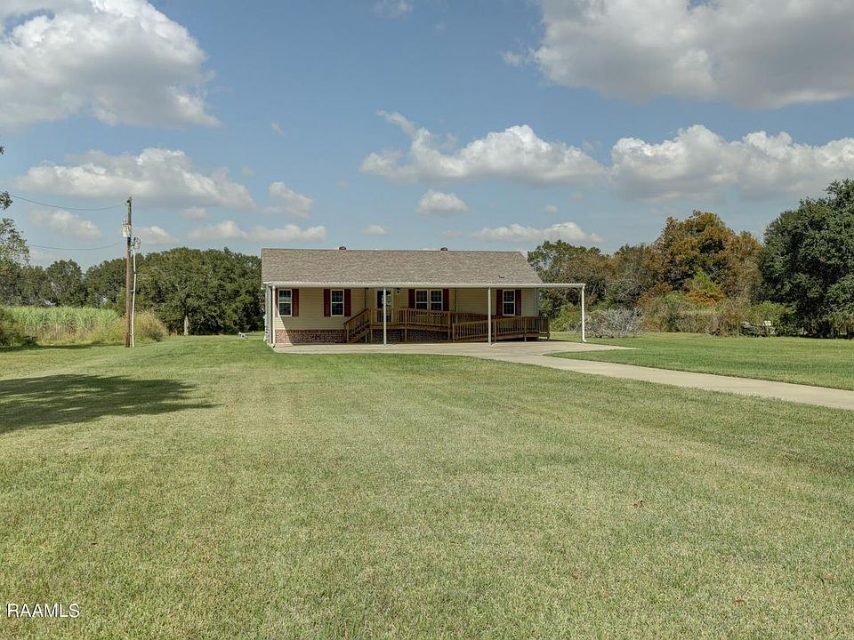 1st image of 1921 E Milton Ave