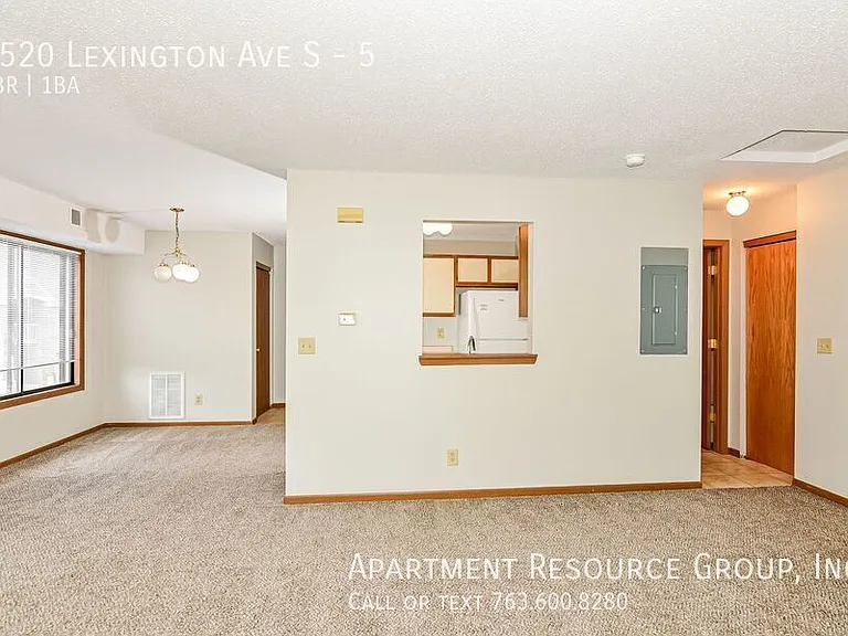 3520 Lexington Ave #5 — Photo 6