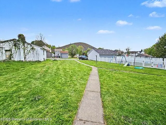 814 Price St — Photo 16