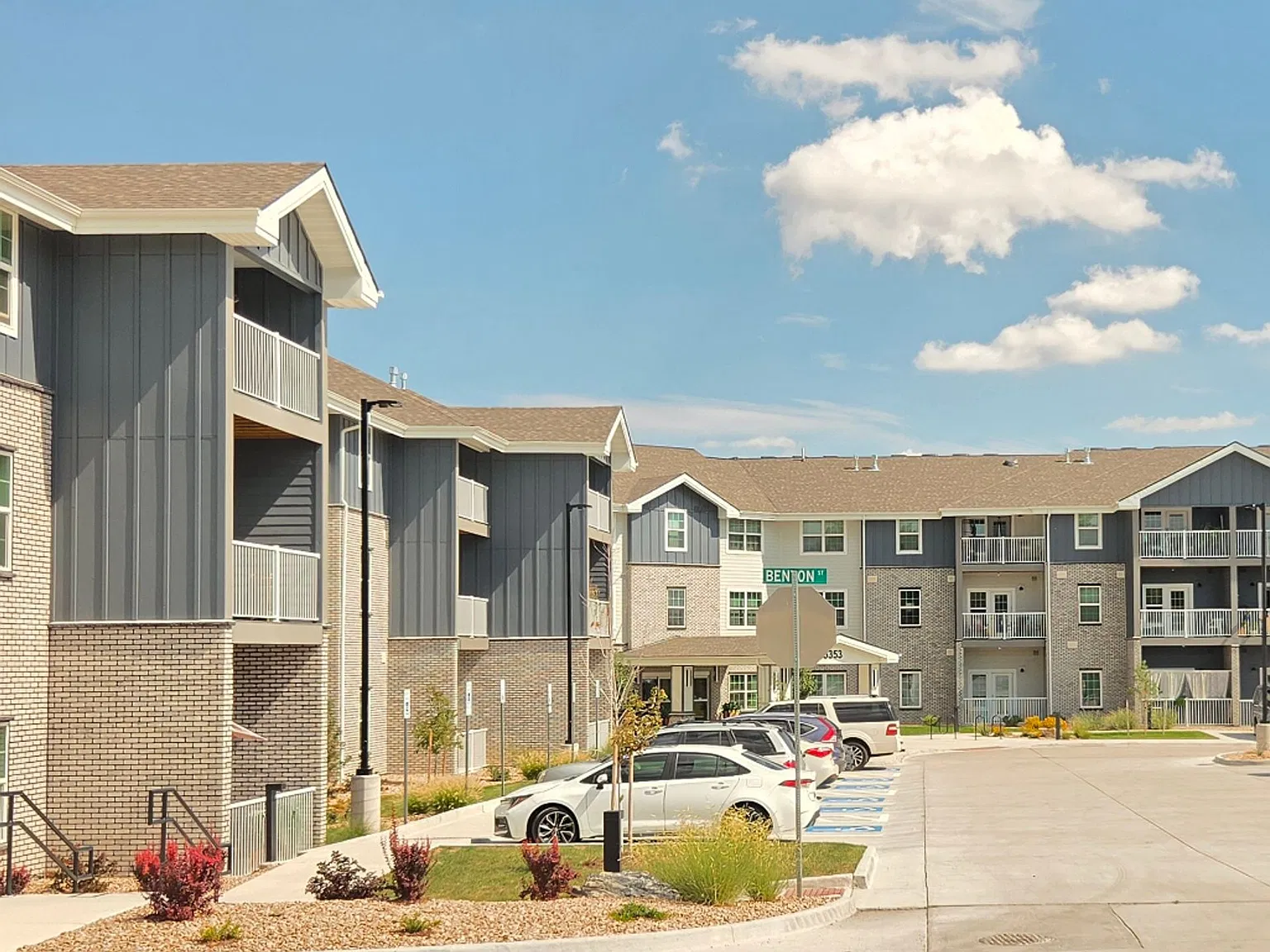 Legacy Arvada Senior Apartments — Photo 2