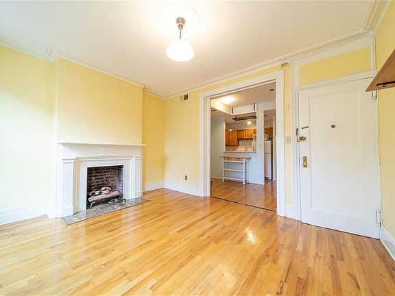 2nd image of 264 3rd St APT 2L
