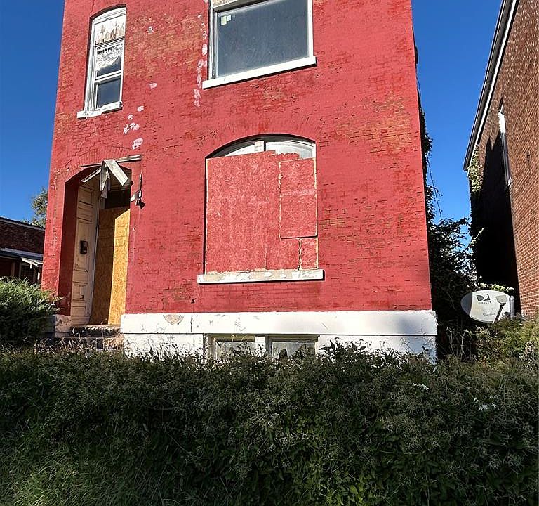 2nd image of 3709 Cote Brilliante Ave
