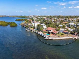 1444 Ridgewood Ln, Sarasota, FL 34231