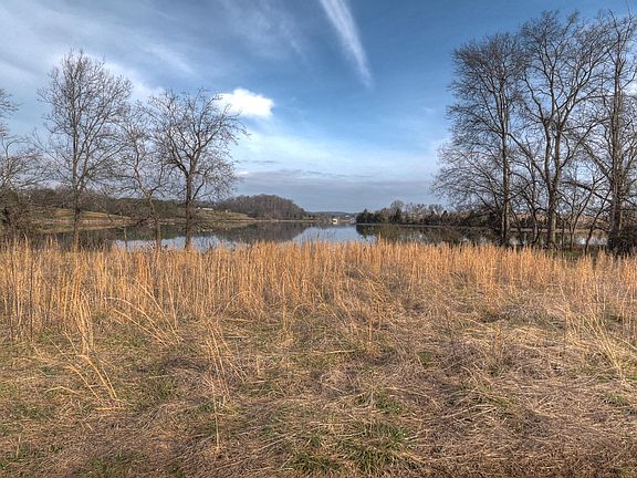 2nd image of Collie Cove Ct