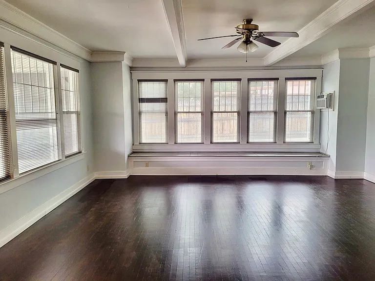 20 Adams Ave #B — Photo 3