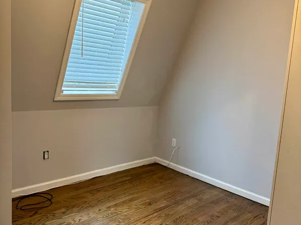 148-12 12th Avenue image 5 of 9