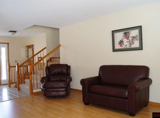 1721 Southridge Rd, New Ulm, MN 56073