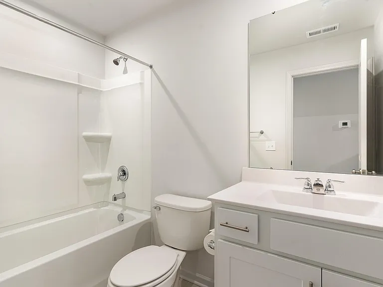 385 Dasu Dr #1 — Photo 6