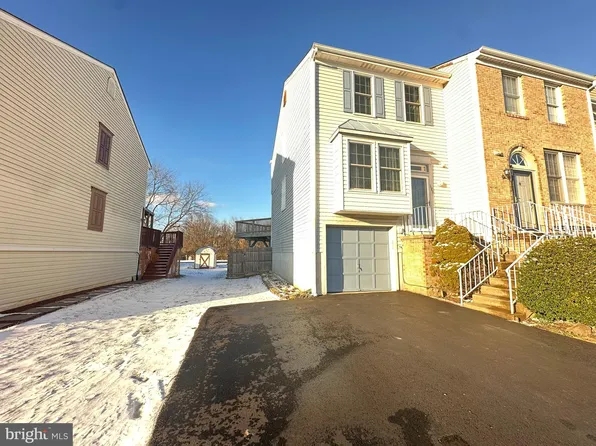 123 Armerina Dr, Bear, DE 19701