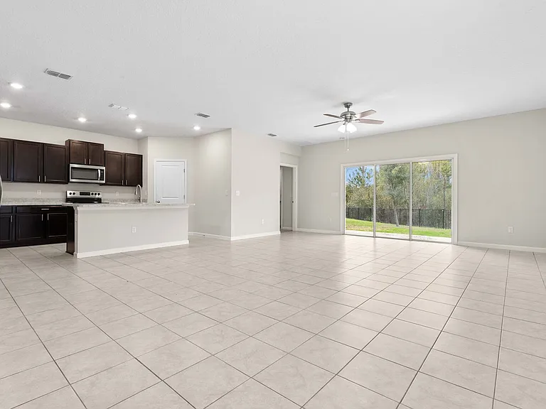 5556 Kellar Cir — Photo 44