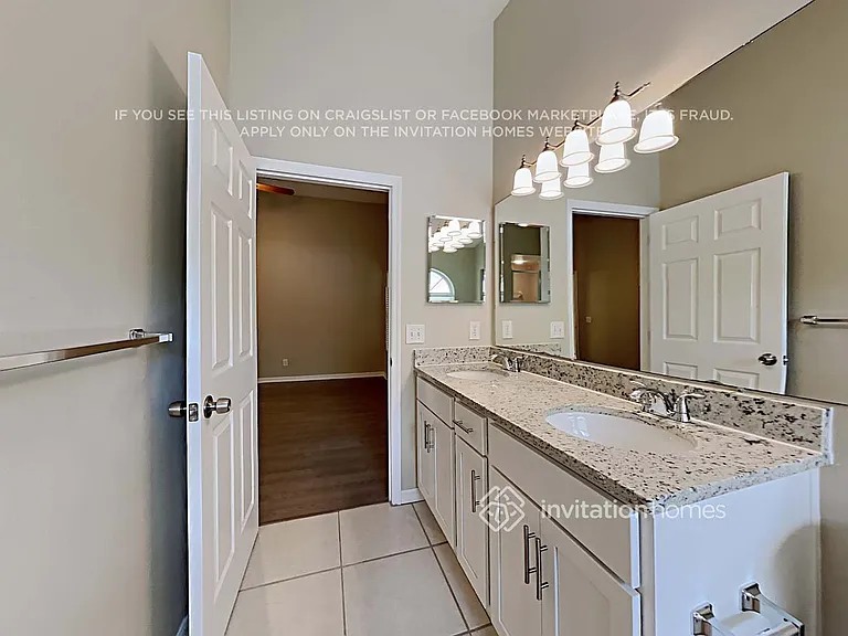2920 Pebble Creek St — Photo 14