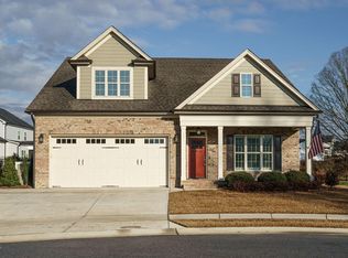 3017 Meadow Bluffs Way, Fuquay Varina, NC 27526