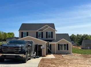 110 Equestrian Trl, Madison, NC 27025