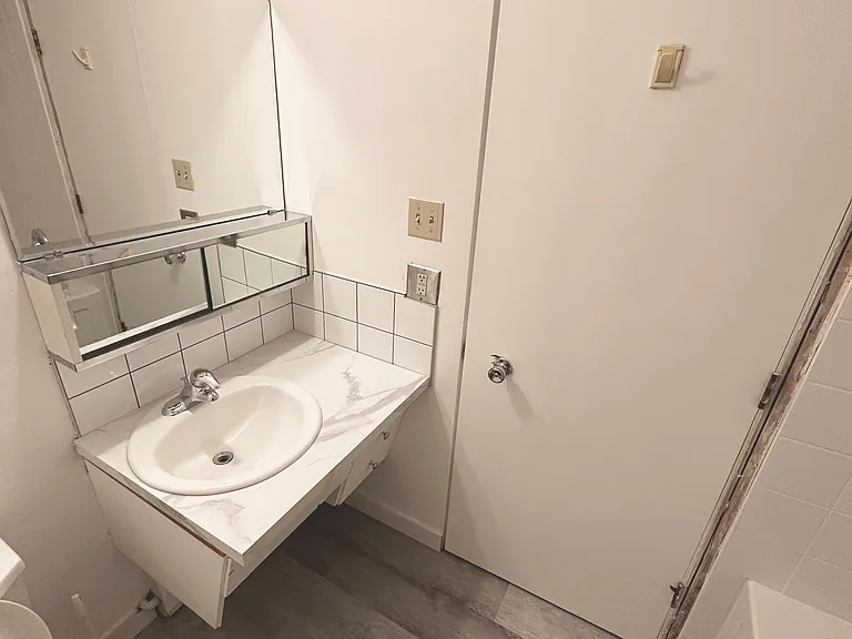 2929 Unwin Rd NW — Photo 5
