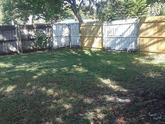 5th image of 721 73rd Ave N