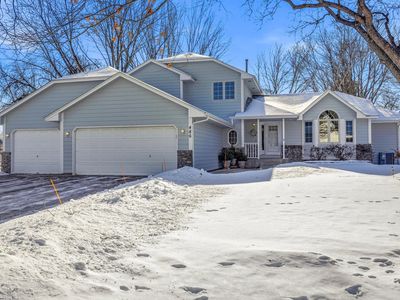 486 Hawthorn Rd, Lino Lakes, MN, 55014