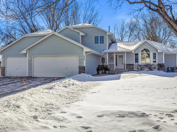 486 Hawthorn Rd, Lino Lakes, MN 55014