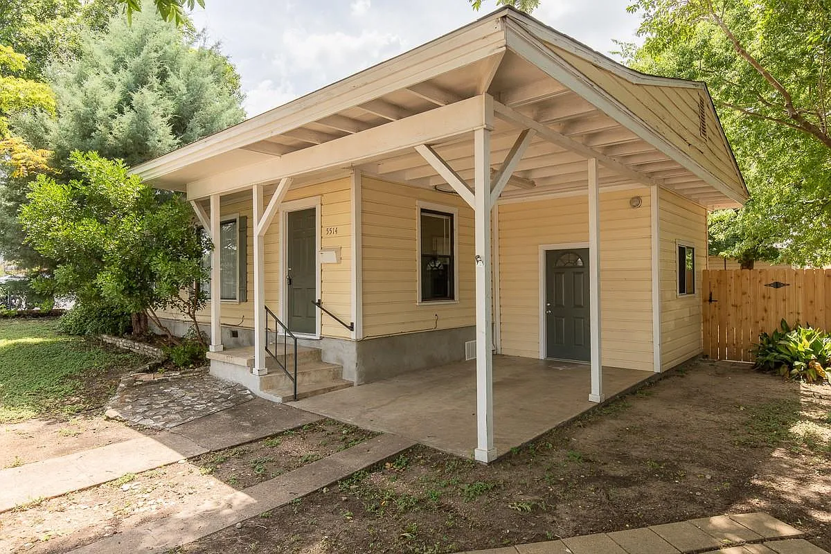 2 bed, 1.0 bath, 968 sqft, $2,150 — Photo 2