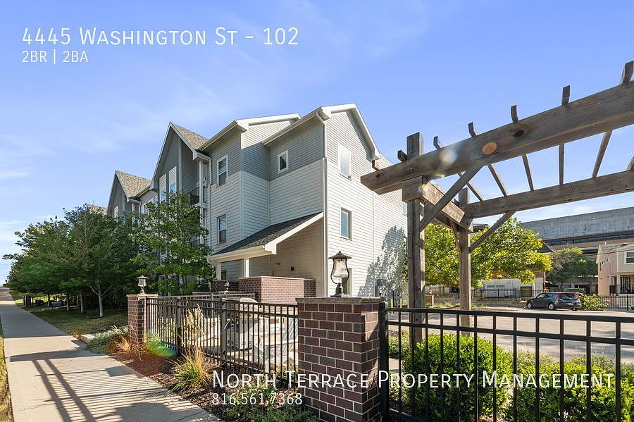 1st image of 4445 Washington St #102