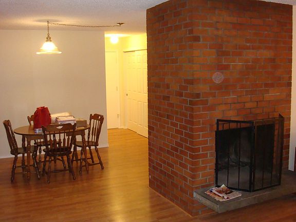 4th image of 3317 Garfield Ct