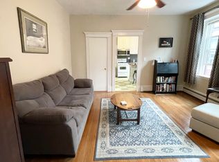 40 Grove St APT 8, Boston, MA 02114