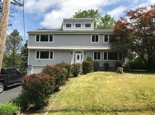 34 Randolph Ave, Randolph, NJ 07869