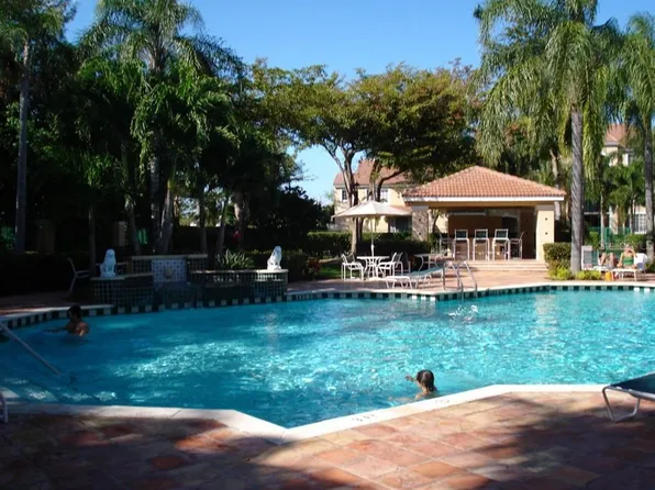 1743 Village Blvd APT 205, West Palm Beach, FL 33409