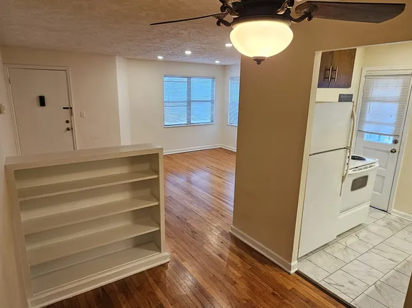 5057 Leavenworth St, Omaha, NE