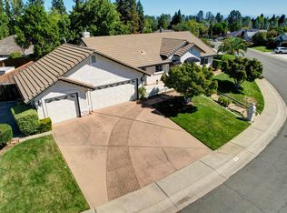 3884 Andes Dr, Redding, CA 96001