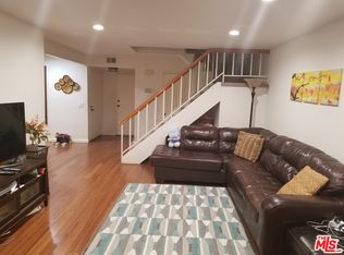 19239 Index St UNIT 2, Porter Ranch, CA 91326