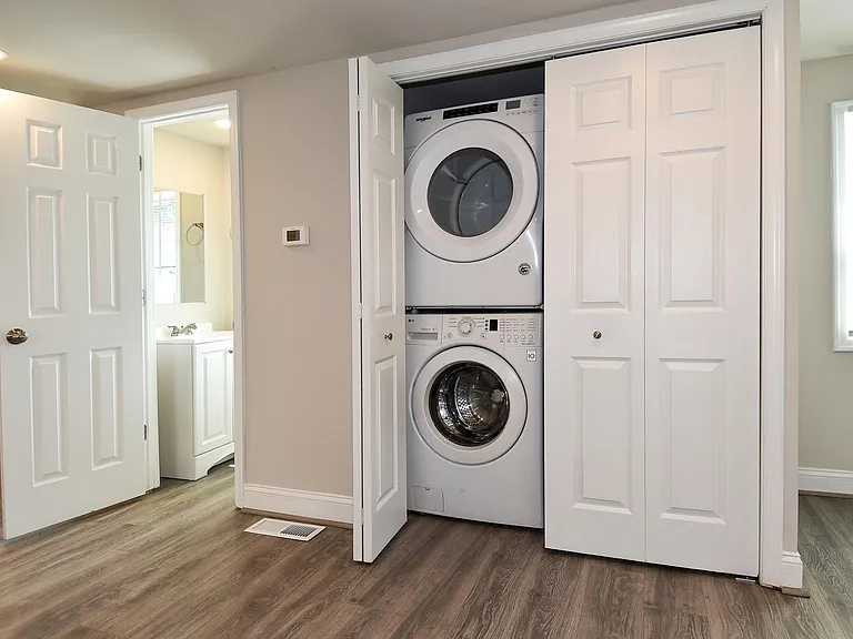 8002 Shelley Dr — Photo 13