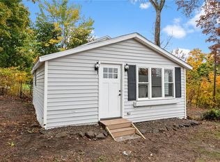 31 Old South Plank Rd, Newburgh, NY 12550