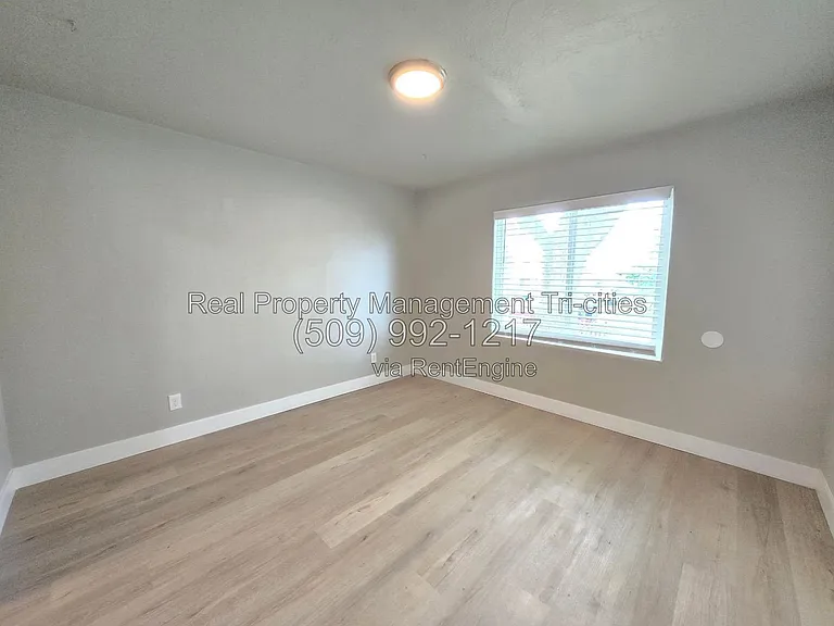 1311 W Shoshone St #A — Photo 17