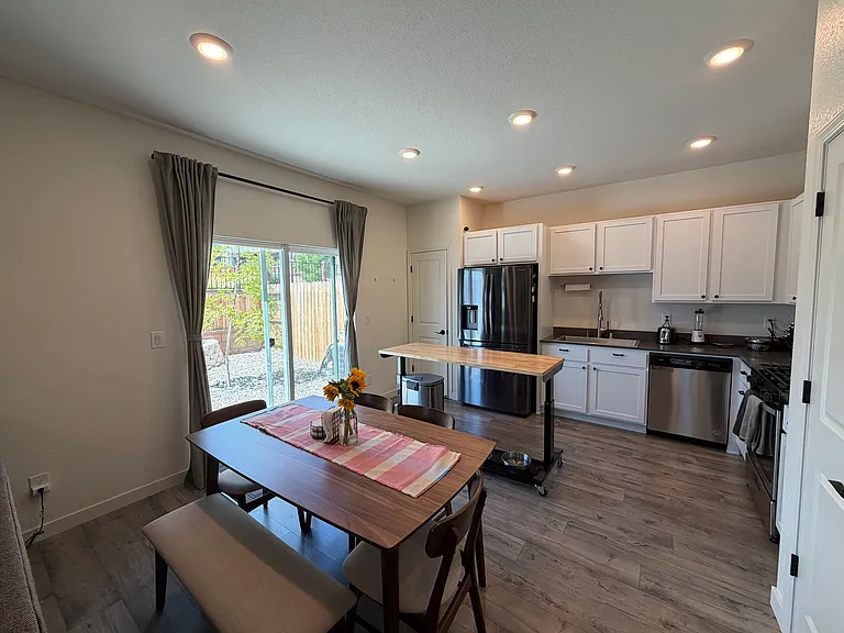 8716 Scenic Sky Dr — Photo 8