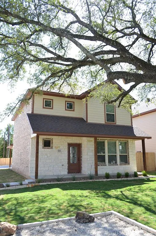 5 bed, 5.5 bath, 2090 sqft, $5,295 — Photo 1