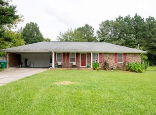 130 Old Airport Rd, Carrollton, GA 30116