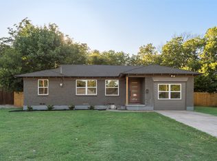 2255 Pleasant Dr, Dallas, TX 75227