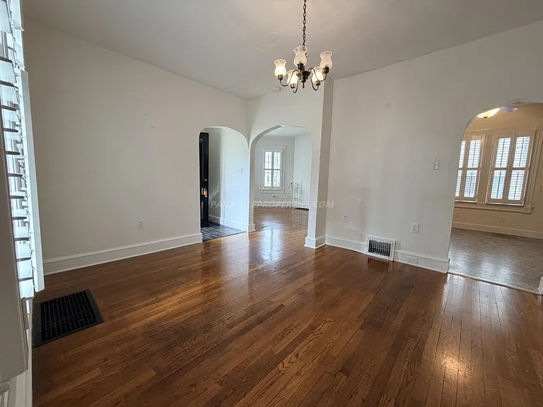 623 Delaware St — Photo 19