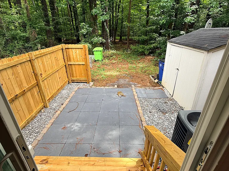 7252 Shellburne Dr — Photo 6