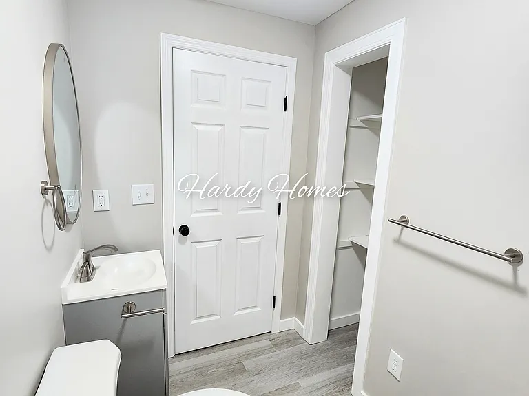 134 Eclipse St — Photo 9