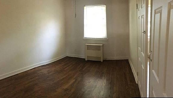 5th image of 7519 254th St #1F
