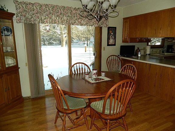 4th image of 2154 Terrebonne Dr
