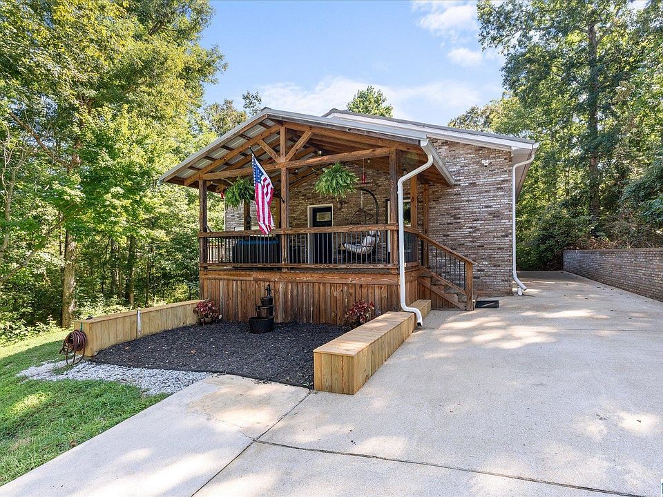 1st image of 168 Martin Ln