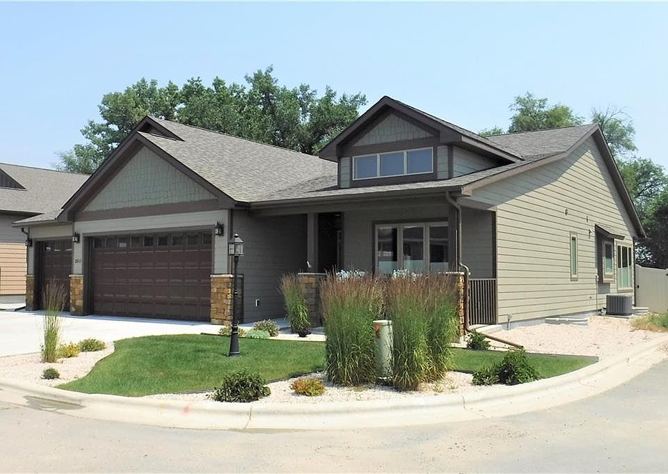 1st image of 2503 Burlwood Dr